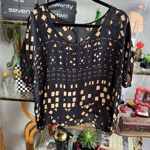 Black and Tan Geometric Women's Top